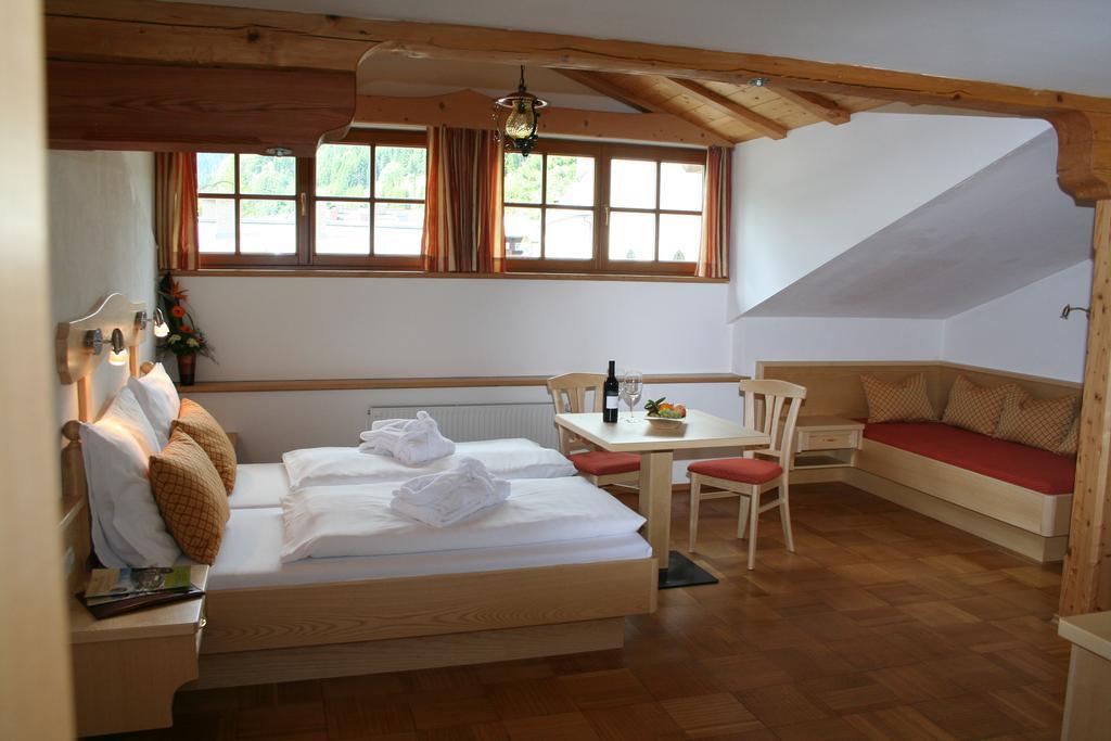 Hotel Alpenrose Muehlbach Am Hochkoenig Rom bilde
